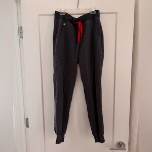 Women’s charcoal Zamora size small